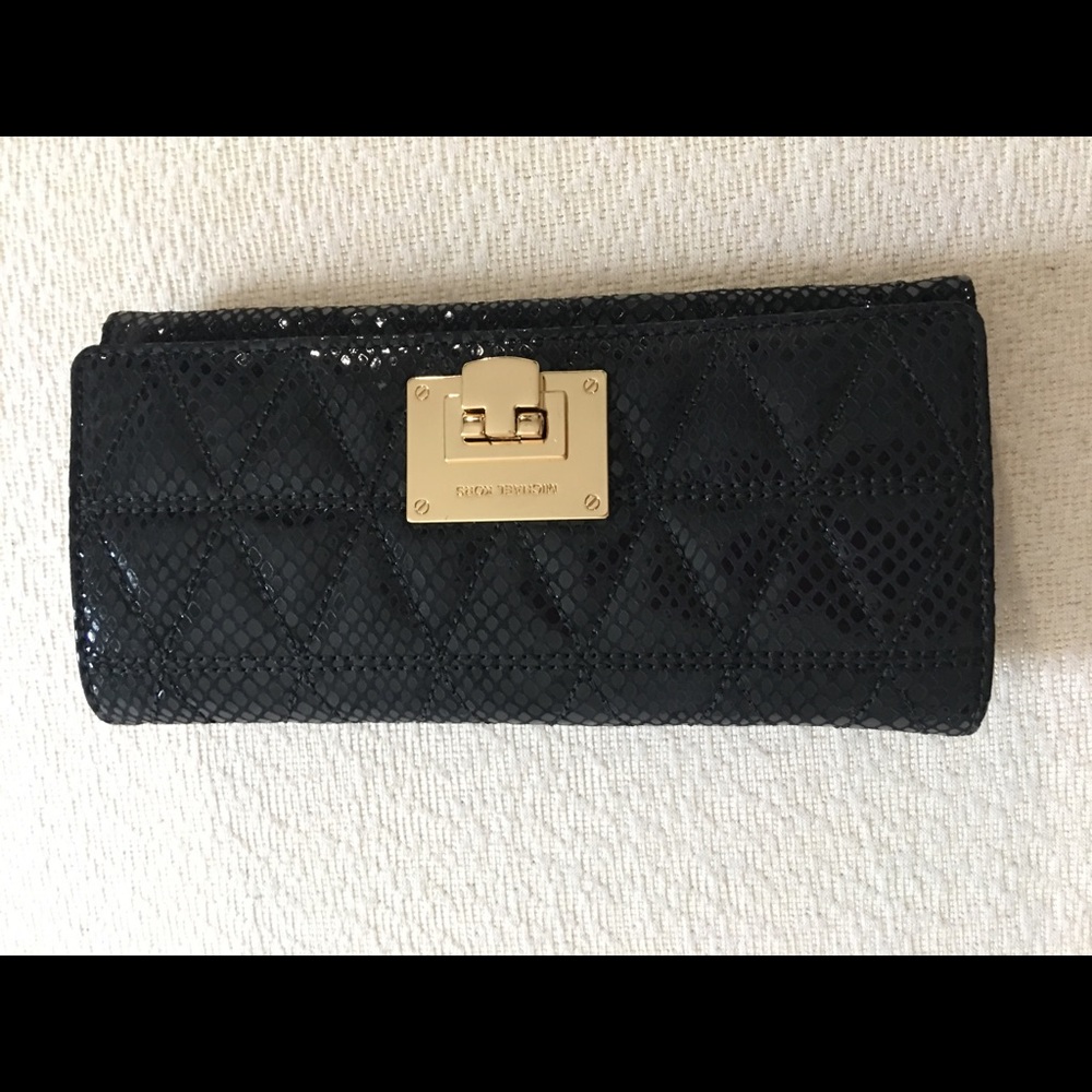NWT Michael Kors women wallet leather black snake